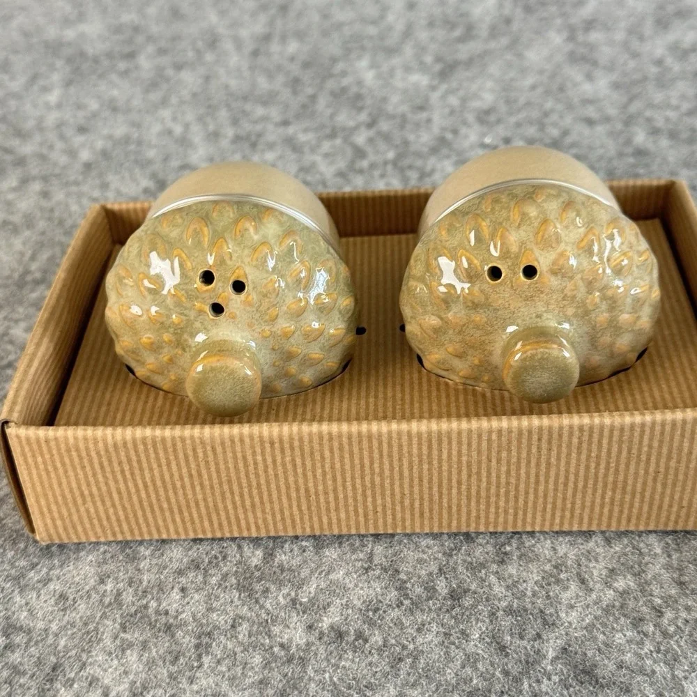 Pottery‎ Barn Salt and Pepper Shakers Acorn Fall Thanksgiving NEW